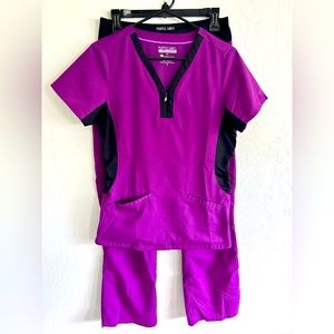 Healing Hands Purple Label Yoga Size S Scrub Set